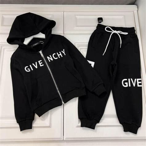 tuta givenchy bianchi